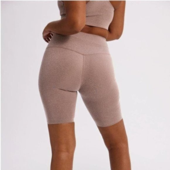 Girlfriend Collective Cocoon Heather FLOAT Ultralight Bike Short - Picture 3 of 3